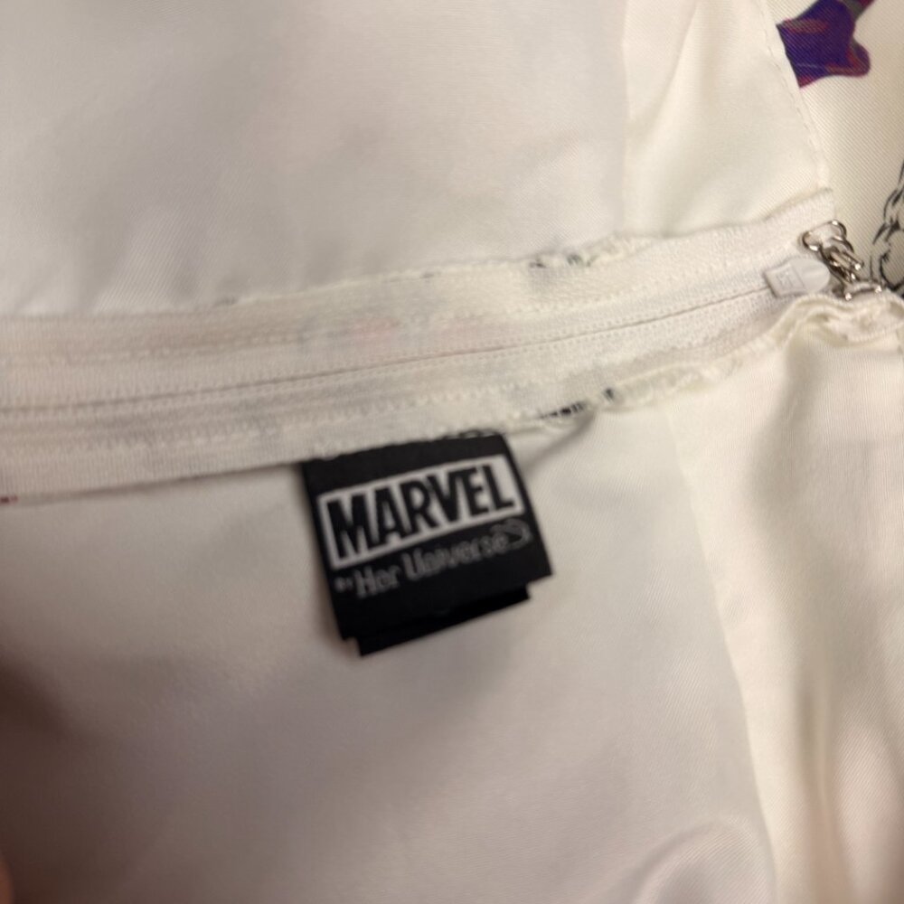Her Universe Marvel Avengers Retro Style Skirt 2X - Picture 3 of 6